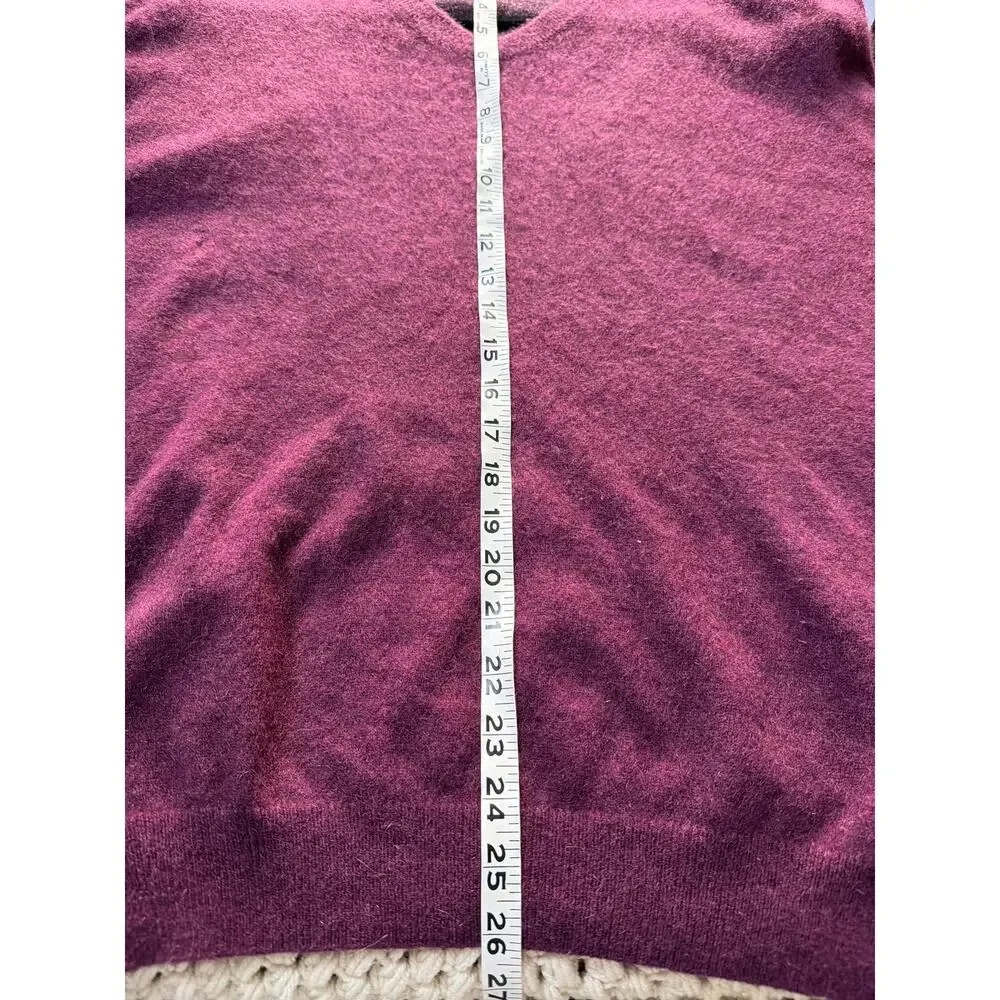 0110 Black Saks Fifth Avenue Cashmere V Neck Sweater XL‎